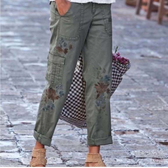 Sundance Pants - Sundance embroidered floral cargo pants grey size P8 boho casual utility